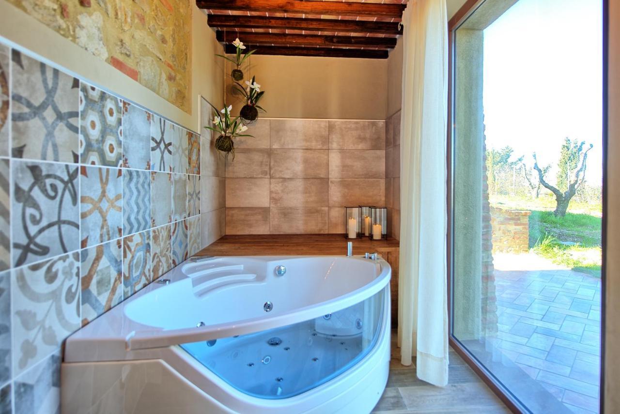 Villa Massimiliano By Posarellivillas Volterra Exteriör bild