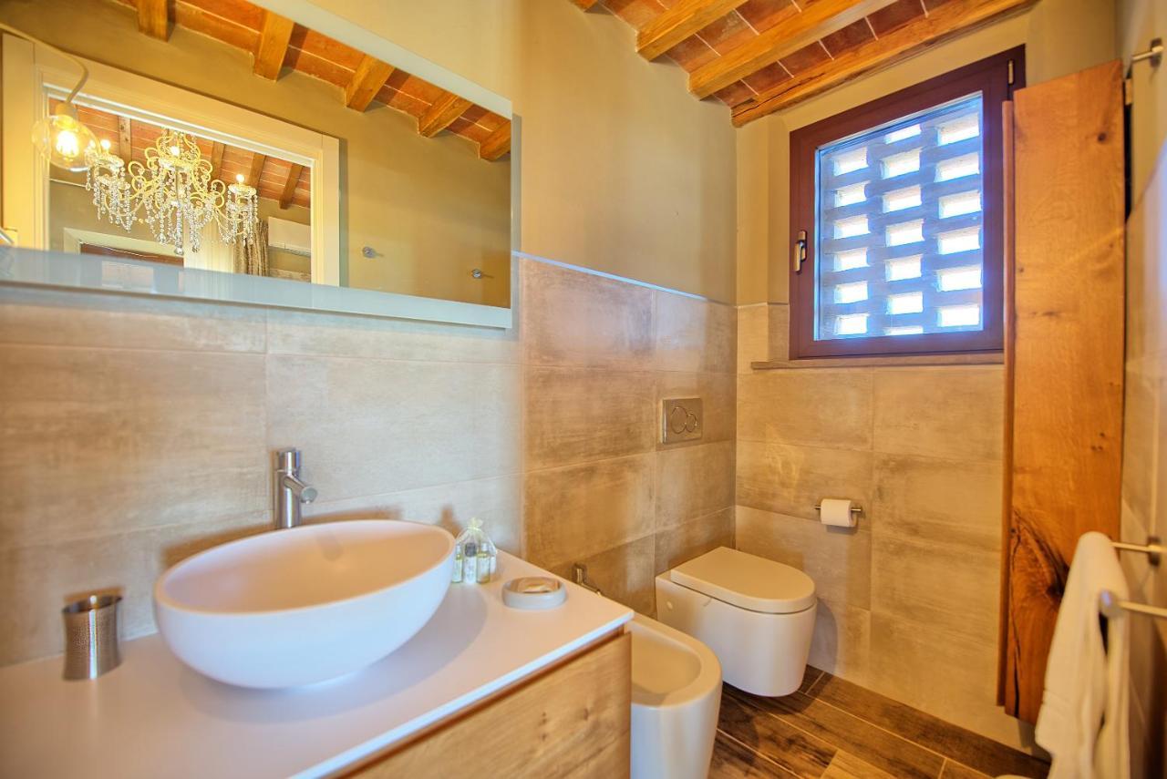 Villa Massimiliano By Posarellivillas Volterra Exteriör bild