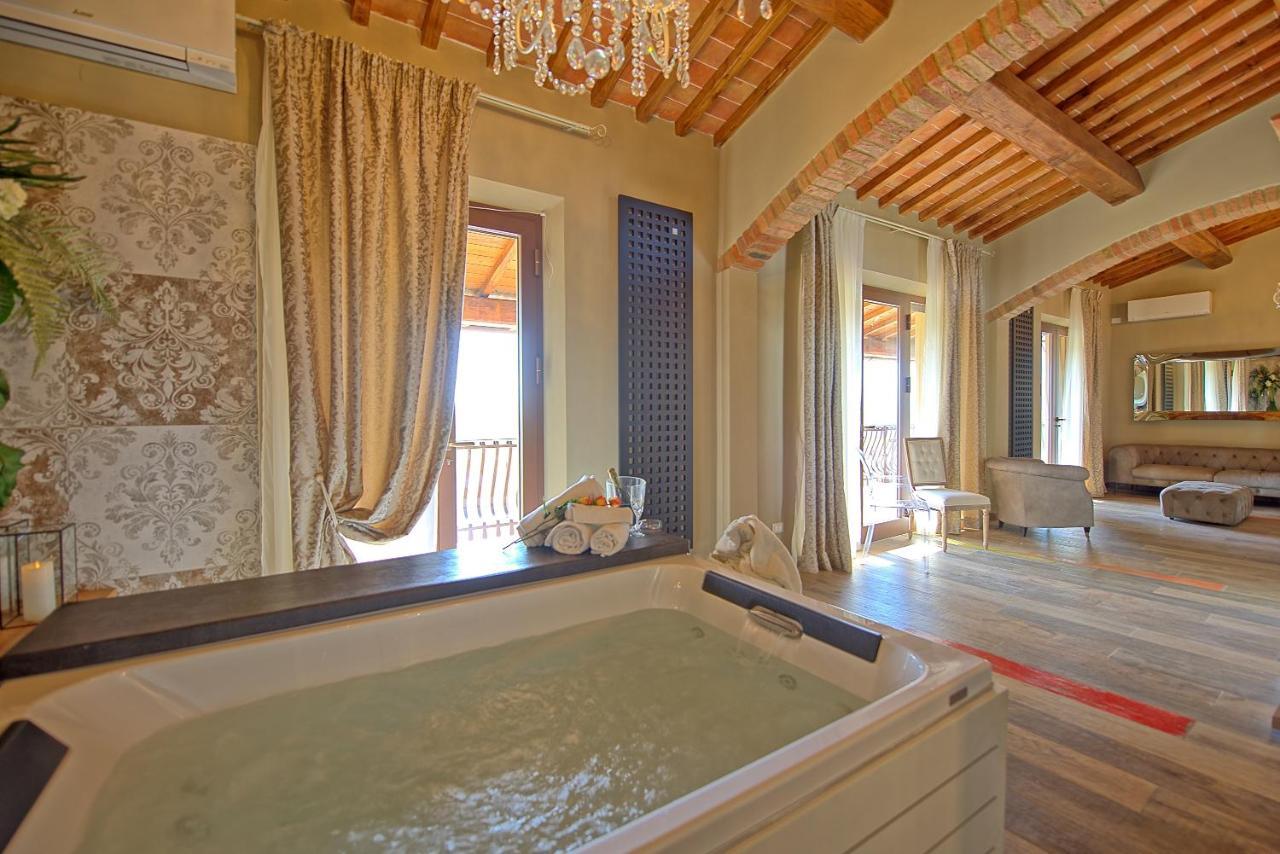 Villa Massimiliano By Posarellivillas Volterra Exteriör bild